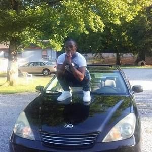 Meet your Posher, Deonta